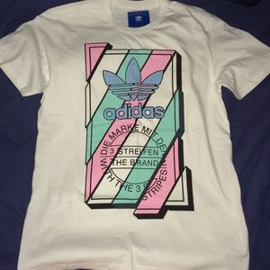 Brand New Adidas Shift Label  tee size medium